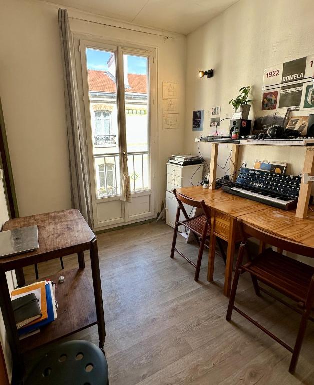 Photo de la galerie de l'établissement Appartement calme et lumineux, à Paris