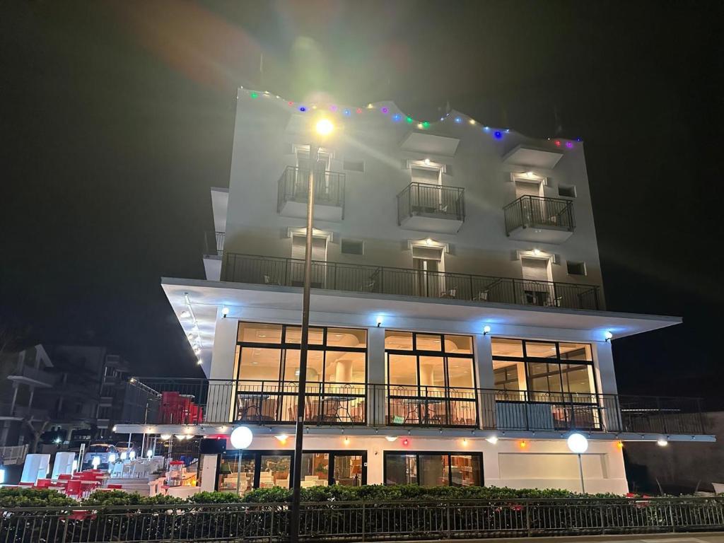 Budova, kde se hotel nachází