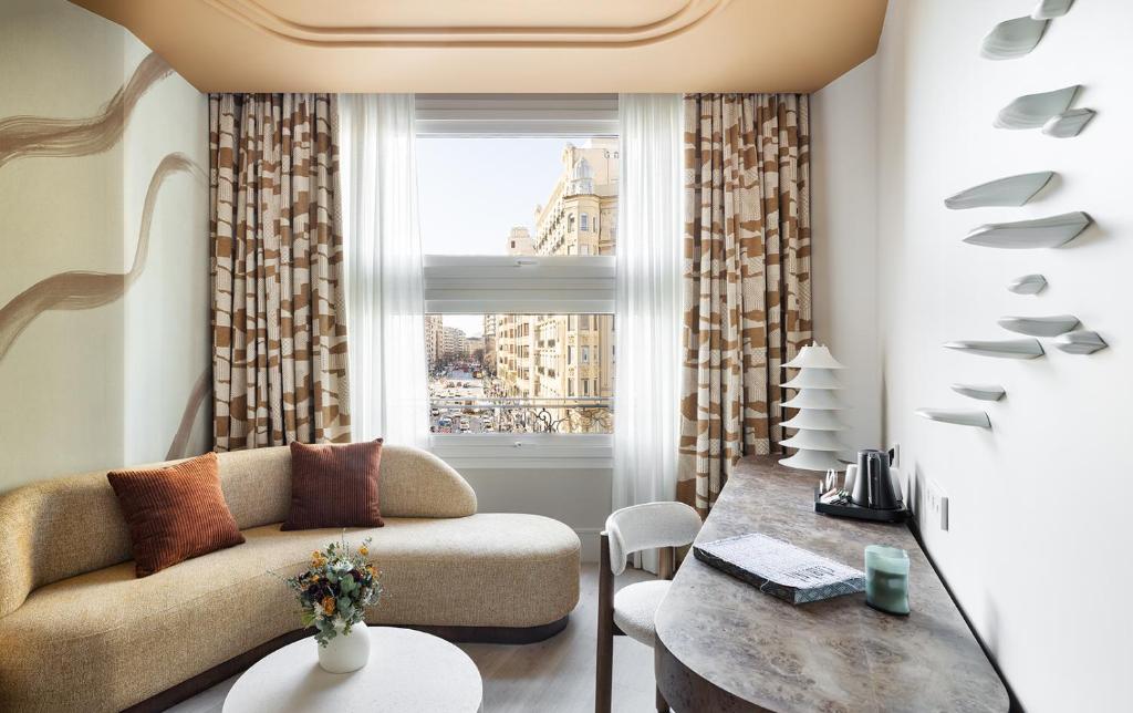 One Shot Puerta Ruzafa - Resim 22