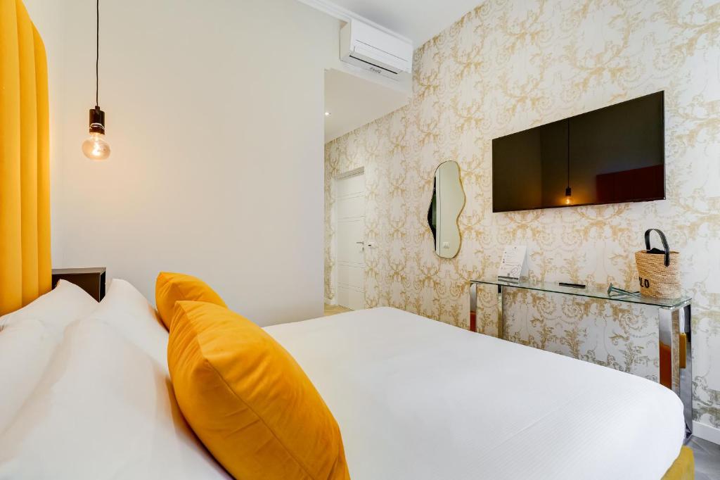 Dionigi 43 Private Suites by Premium Suites Collection - 17