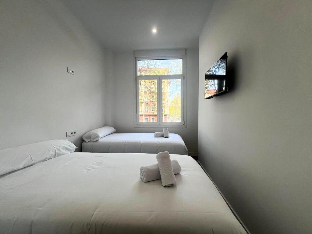 Hostal Bernabeu - Tweepersoonskamer Met 2 Aparte Bedden