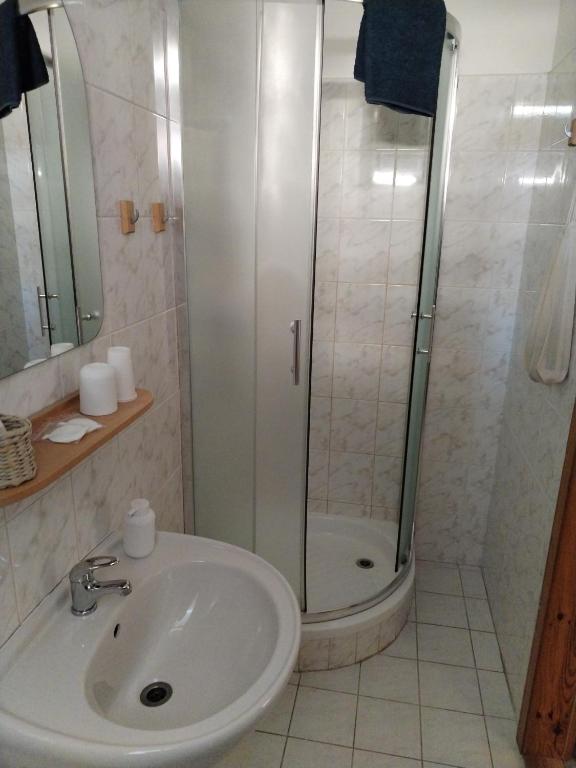 Koupelna v ubytování Hotel U Zvonu