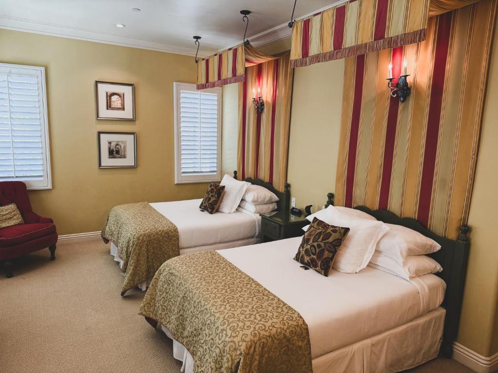 The Villa at Arden Hills - 
