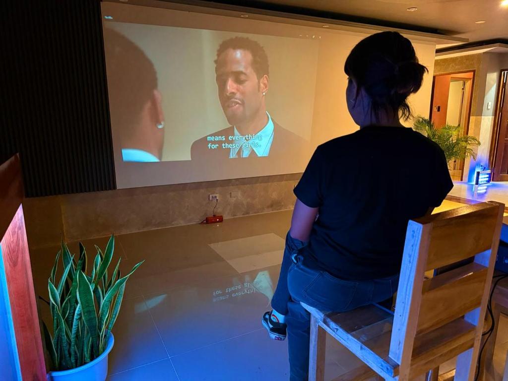 TV a/nebo společenská místnost v ubytování Goofy Ants Hostel
