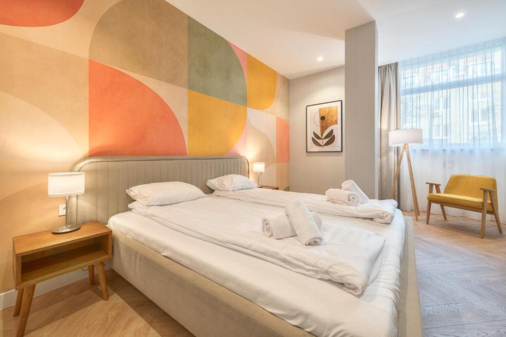 Retro Boutique by NorthSide Apartments - 5