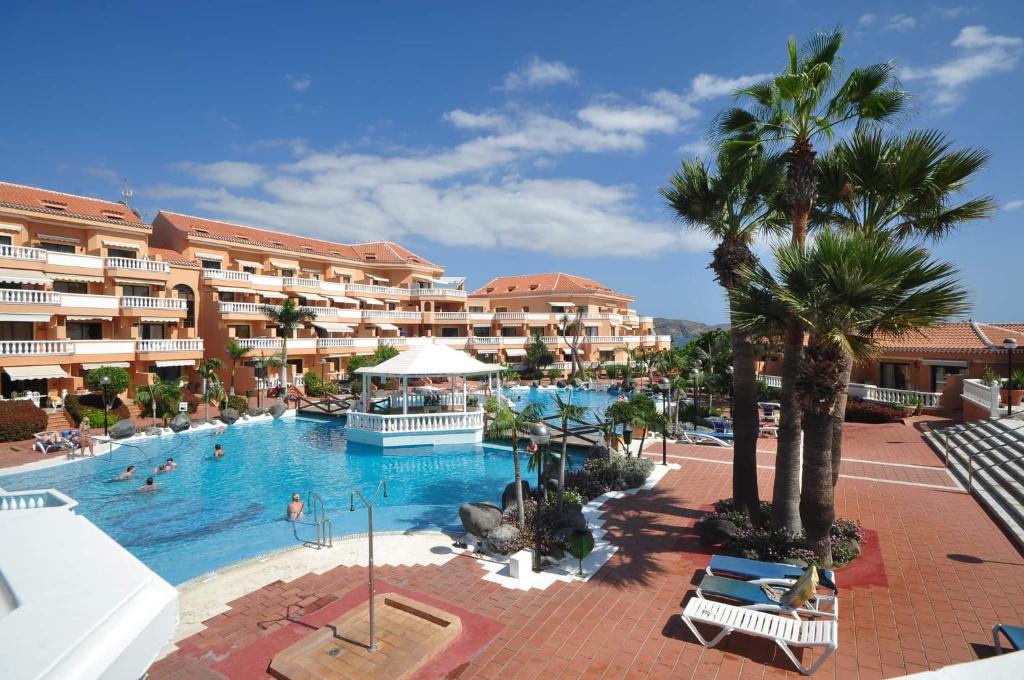 Tenerife Royal Gardens 23 - One Bed