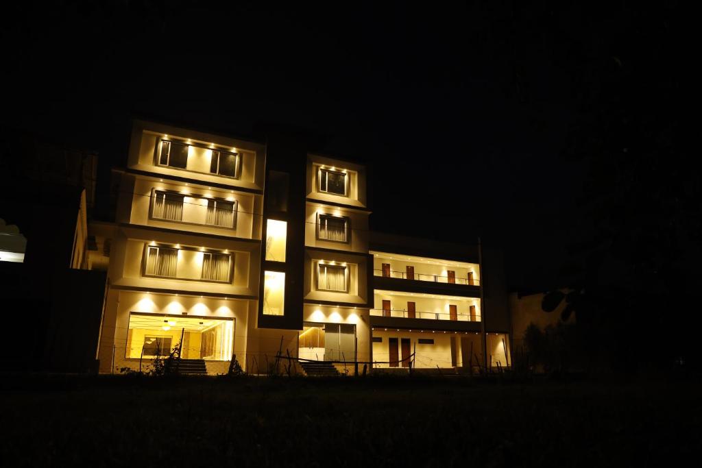 Budova, kde se hotel nachází