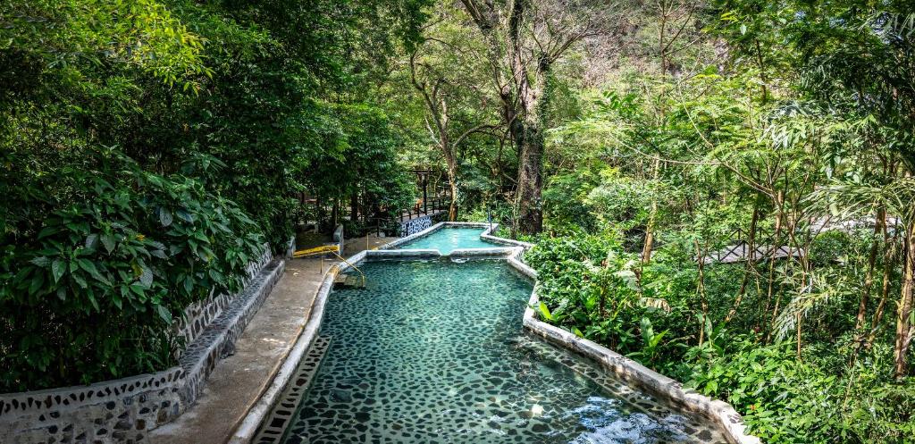Bazén v ubytování Buena Vista del Rincón Eco Adventure Park Hotel & Spa nebo v jeho okolí