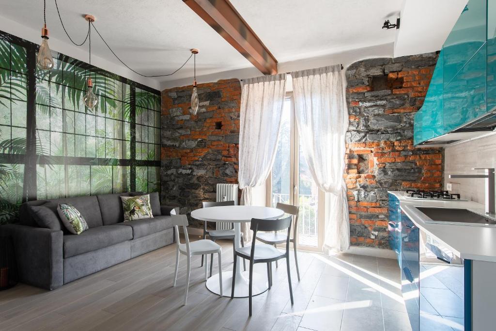 COMO BELLEVUE BORGHI - 1