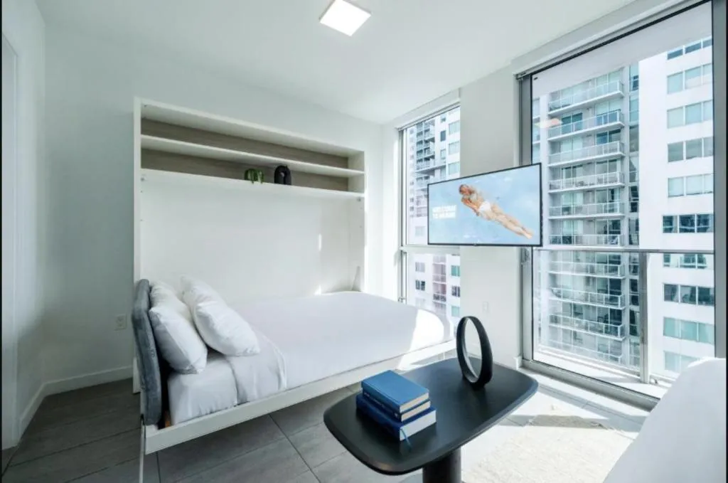 Spacious Studio in the Heart of Downtown Miami