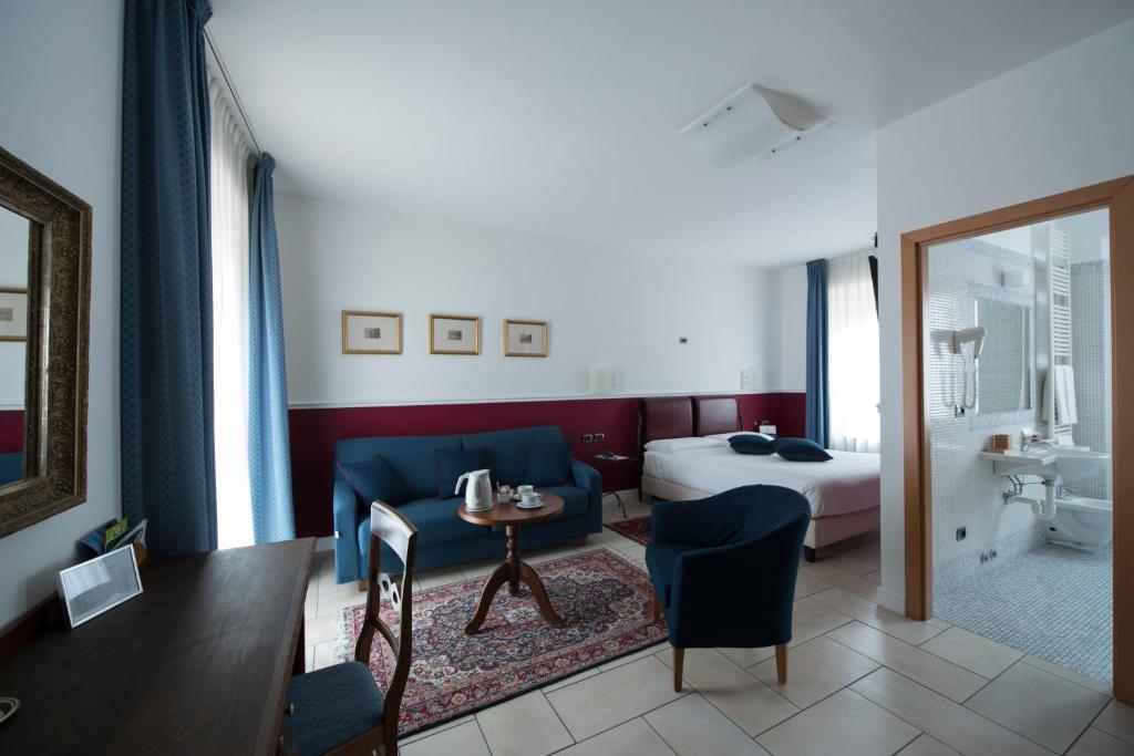 Posedenie v ubytovaní Hotel Villa Colico