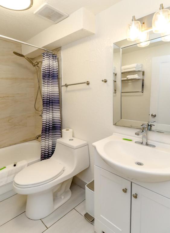 Koupelna v ubytování Belfair Motel