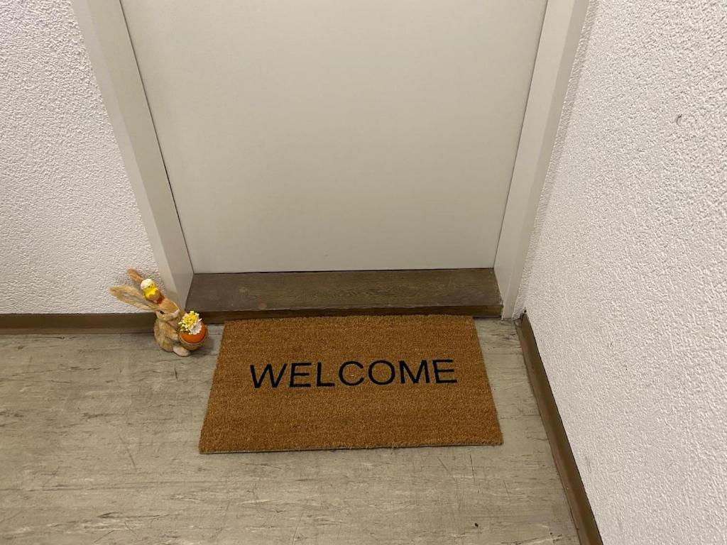 4 Zimmer, 6 Betten, neu möbliert, im Zentrum - Resim 9