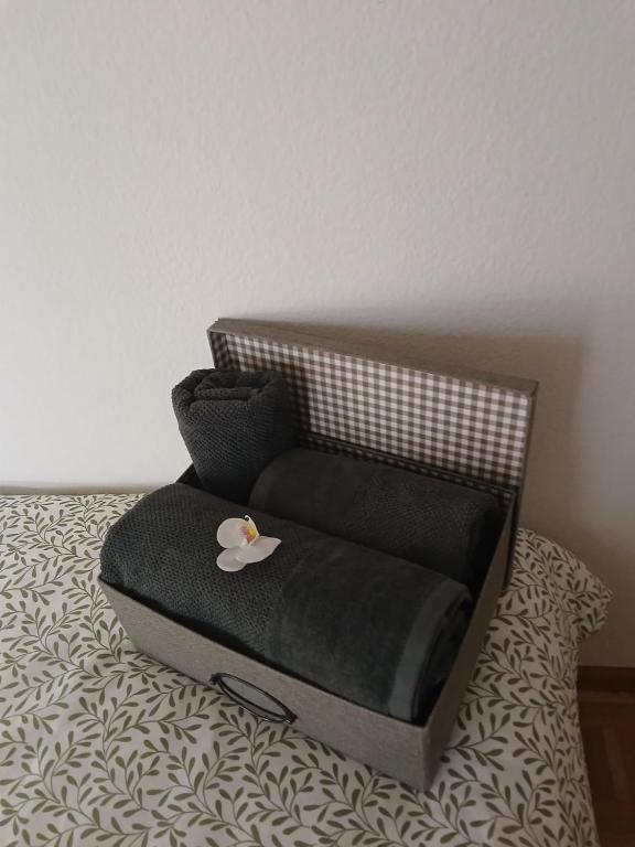 4 Zimmer, 6 Betten, neu möbliert, im Zentrum - Resim 10