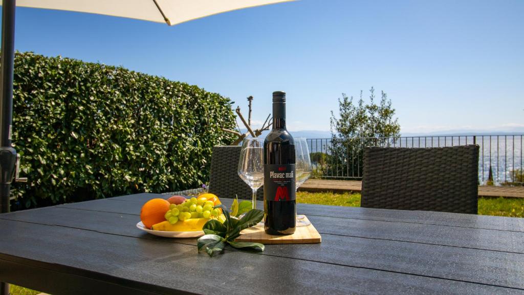 Apartment Peharovo Lovran