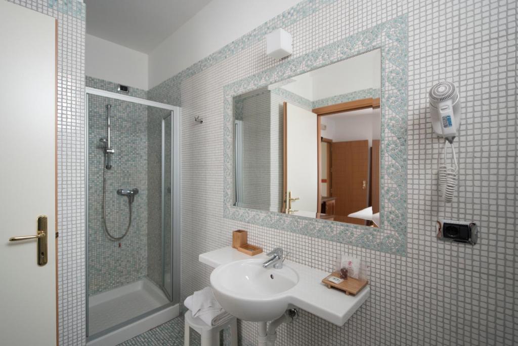 Kúpeľňa v ubytovaní Hotel Villa Colico