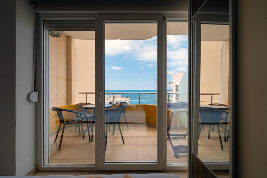 Balkon atau teras di Saray Apart Hotel