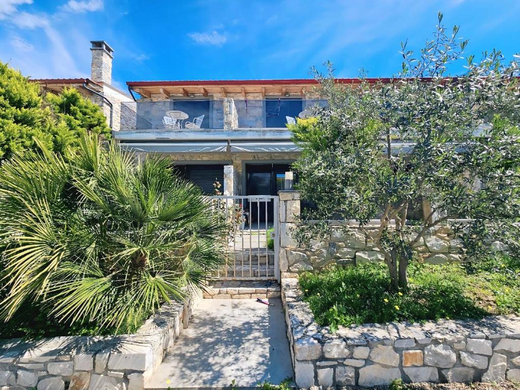Gallery image of Maisonette by the sea in Hanioti