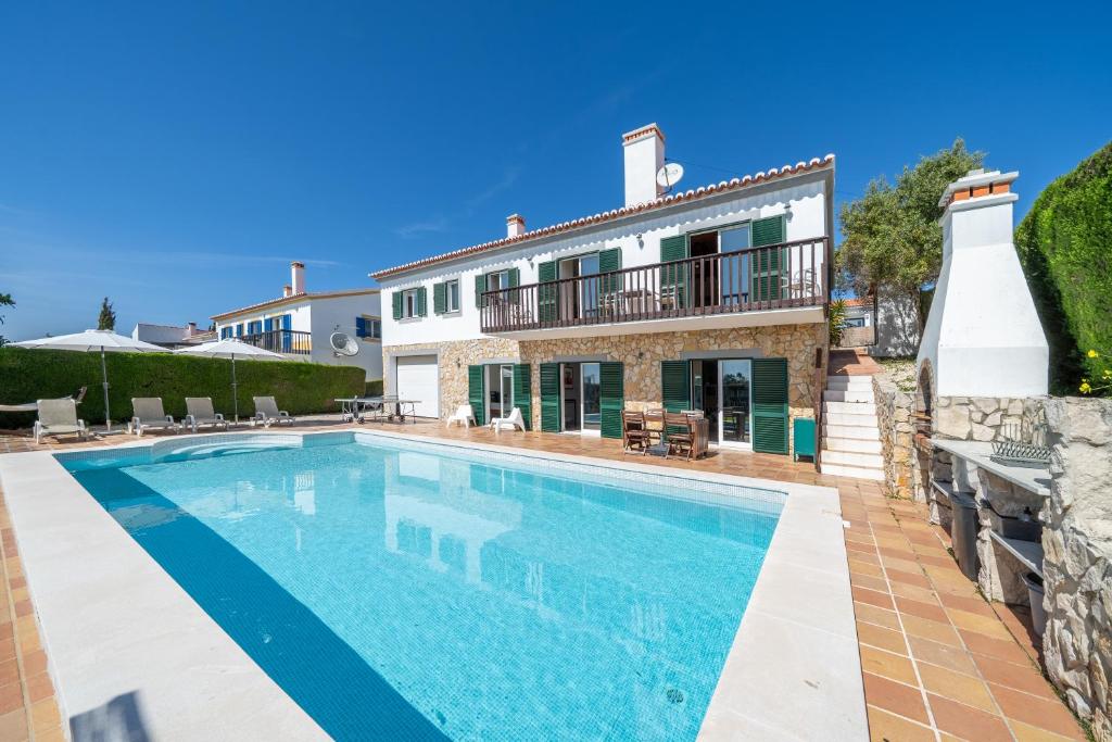 Stunning Spacious Family Villa in the Algarve