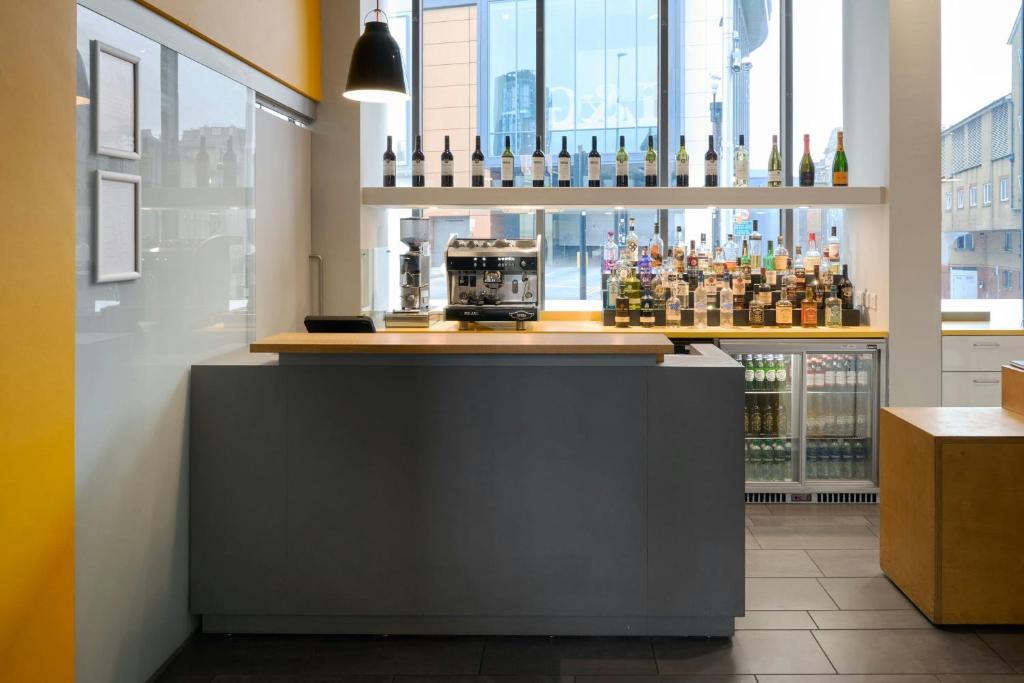 Four Points Flex by Sheraton Cardiff - Resim 8