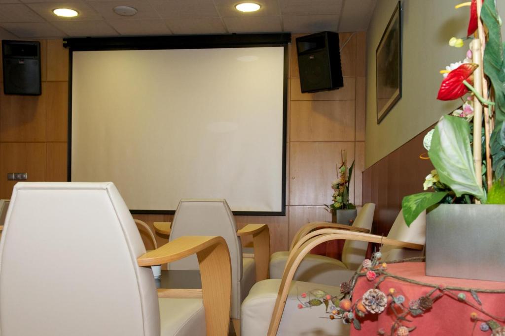 TV a/nebo společenská místnost v ubytování Font D'Argent Pas de la Casa