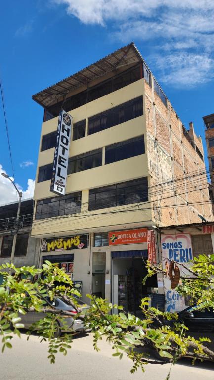 Budova, kde se hotel nachází