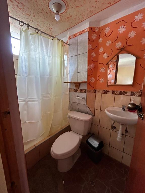 Koupelna v ubytování Samana Wasi