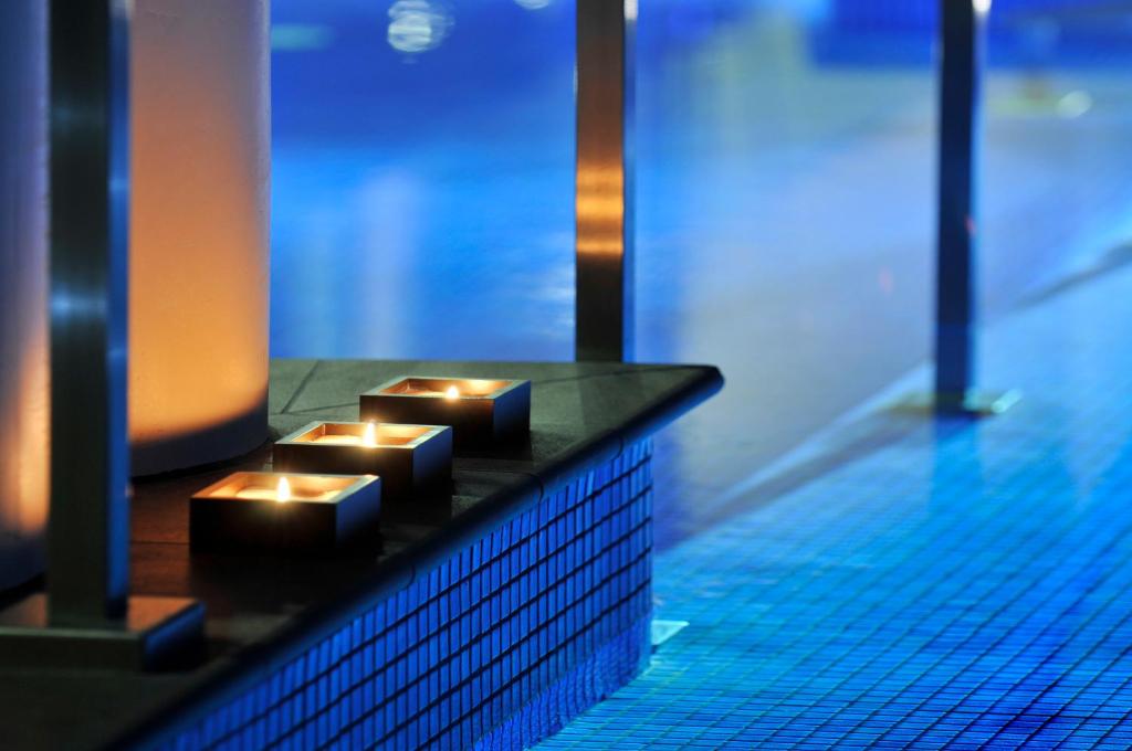 Bazén v ubytování Sant Jordi Boutique Hotel nebo v jeho okolí