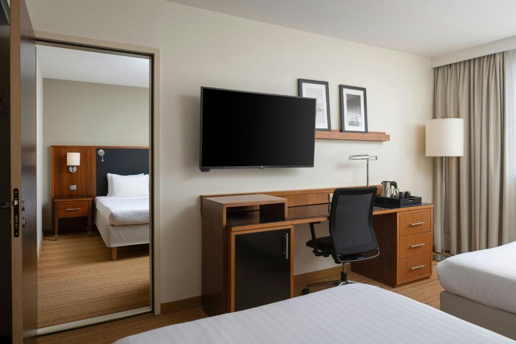 Courtyard by Marriott Toulouse Airport - Resim 24