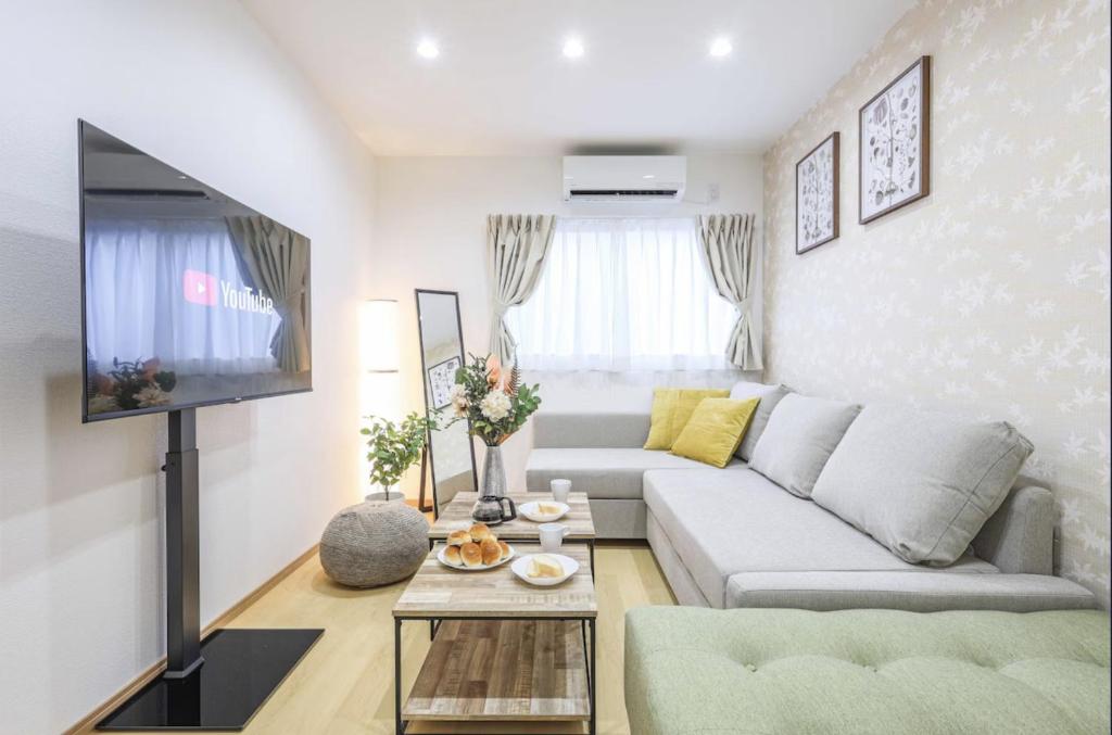 Family Stay House Max for 8 ppl Noir
