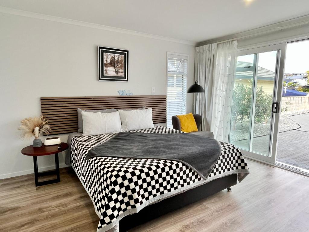 Lakeside cozy studio - Resim 1