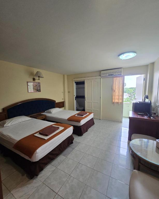 
Double or Twin Room with Balcony
