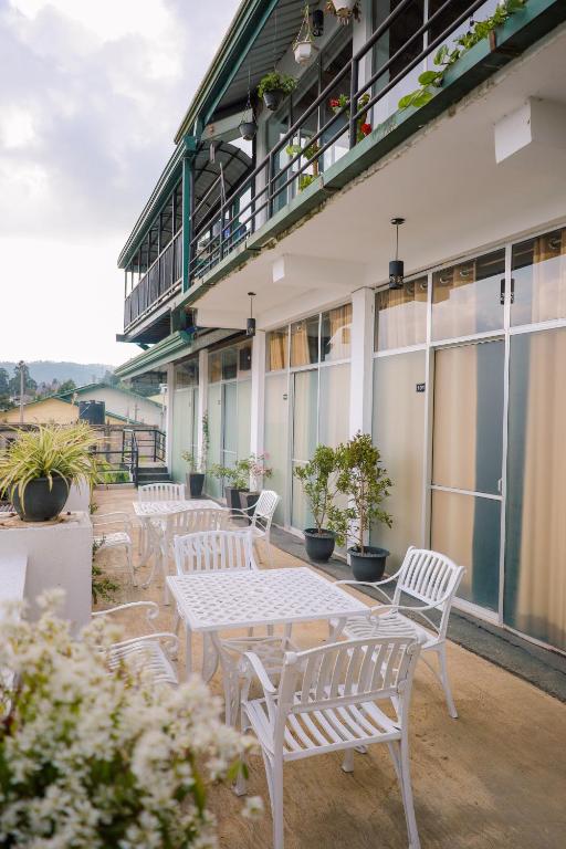Balkón nebo terasa v ubytování Natures Nuwaraeliya