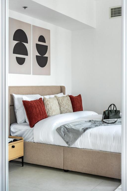 Stella Stays Lana Tower - Resim 28