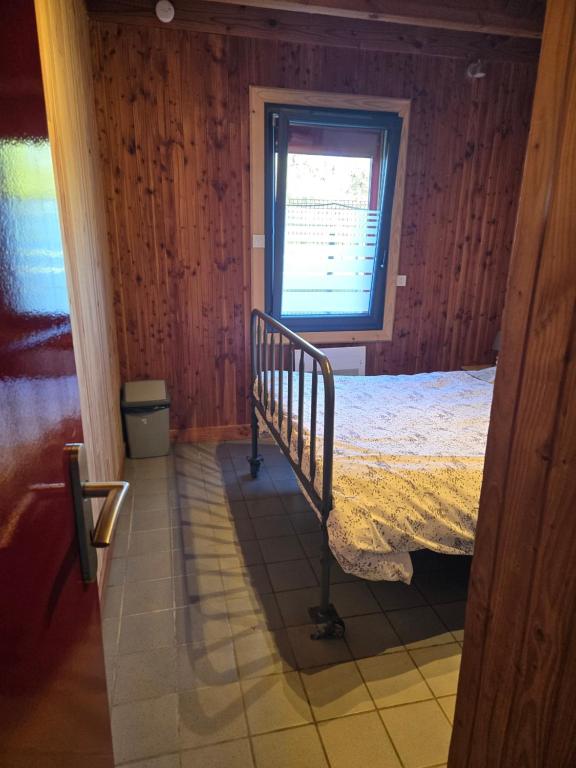Postel nebo postele na pokoji v ubytování Pisseloup