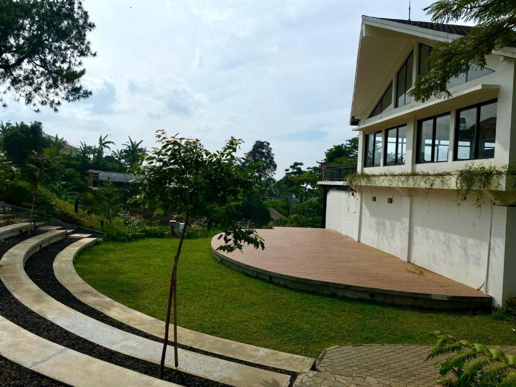 Zahrada ubytování Tebing View Glamping, Azana Hotels Collection