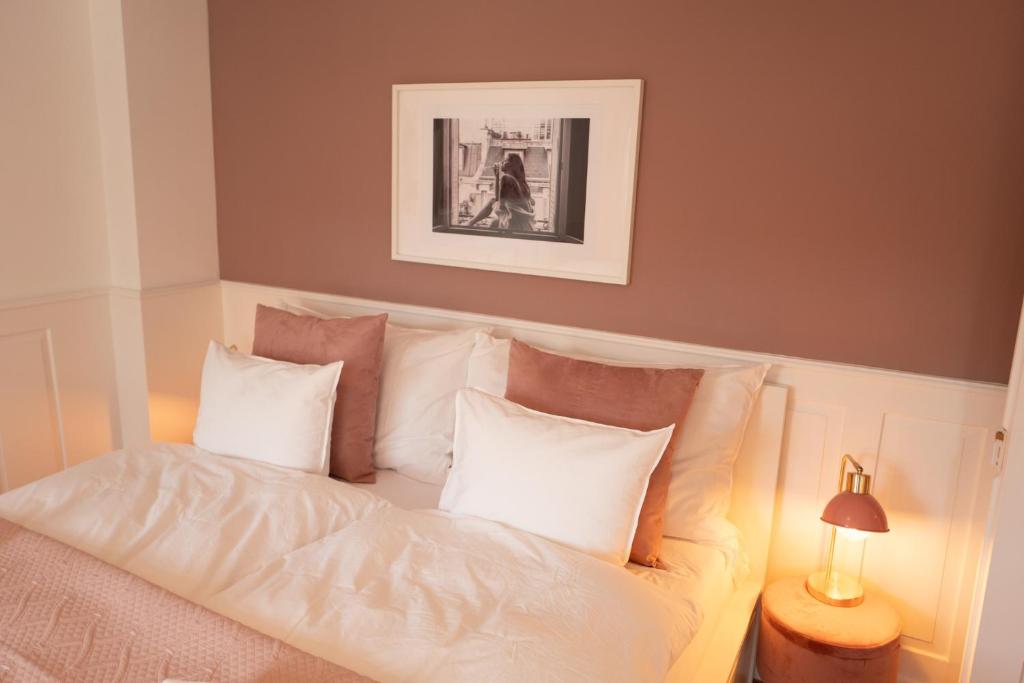 Rose Suite - Resim 11