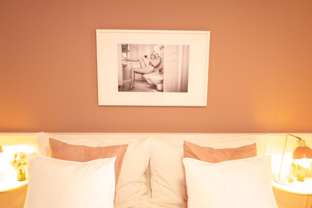 Rose Suite - Resim 16