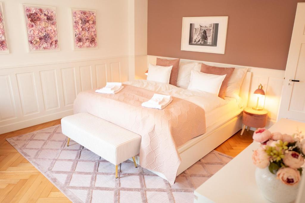 Rose Suite - Resim 20