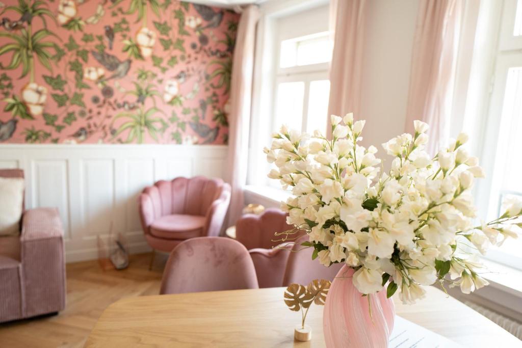 Rose Suite - Resim 10