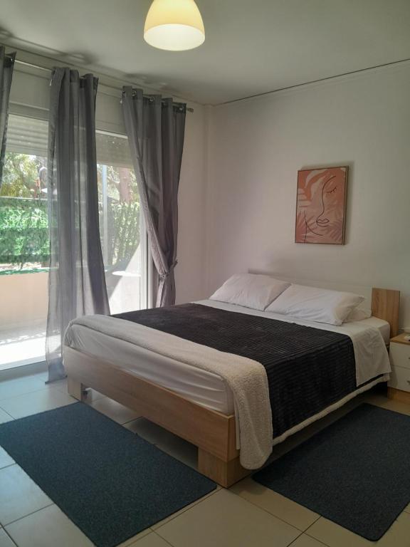Postel nebo postele na pokoji v ubytování Holiday and Business Home