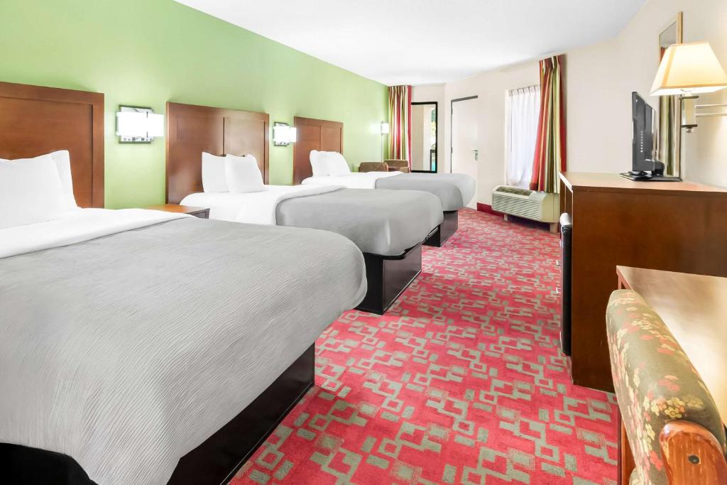 Quality Inn Selma - Smithfield photo