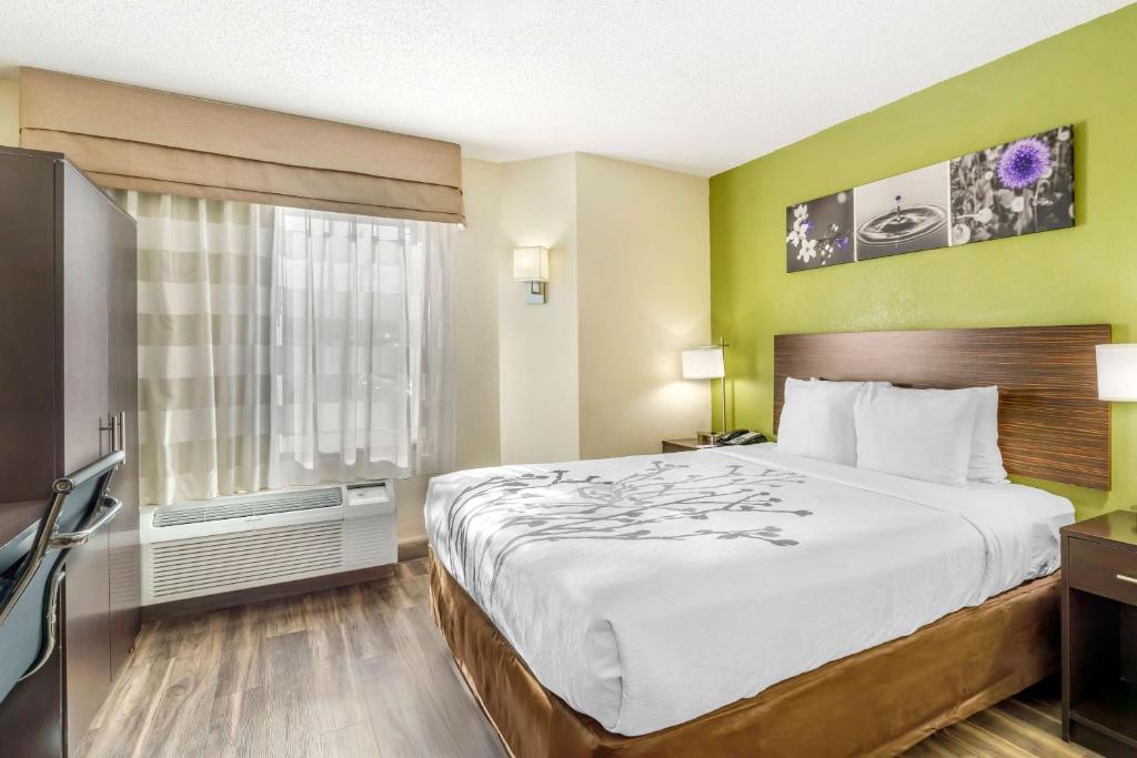 Sleep Inn Hickory South - Kamer Met Queensize Bed - Toegankelijk/Rookvrij