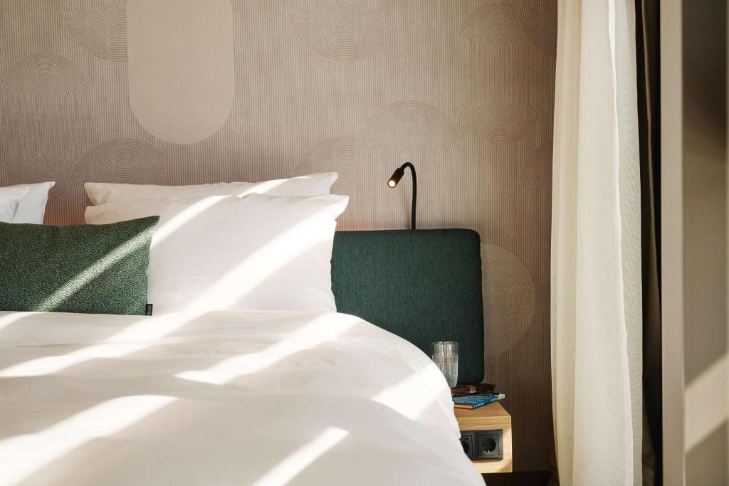 A by Adina Vienna Danube - Resim 39