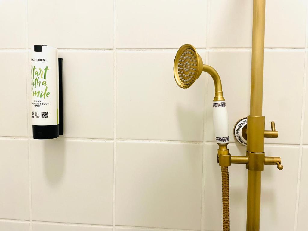 APSTAY City Center Deluxe | FREE Parking | Self Check-in - Resim 10