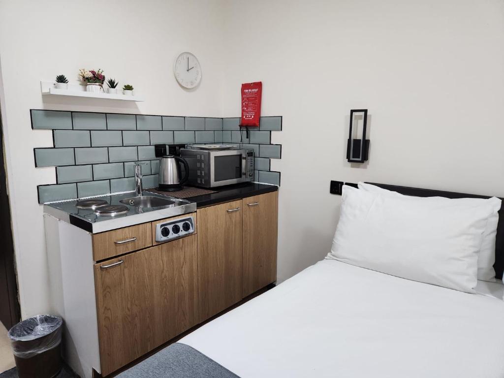 The Royale Chulan Hyde Park Hotel - 