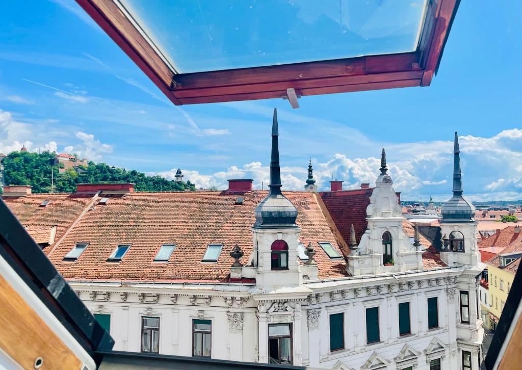 APSTAY City Center Deluxe | FREE Parking | Self Check-in - Resim 24