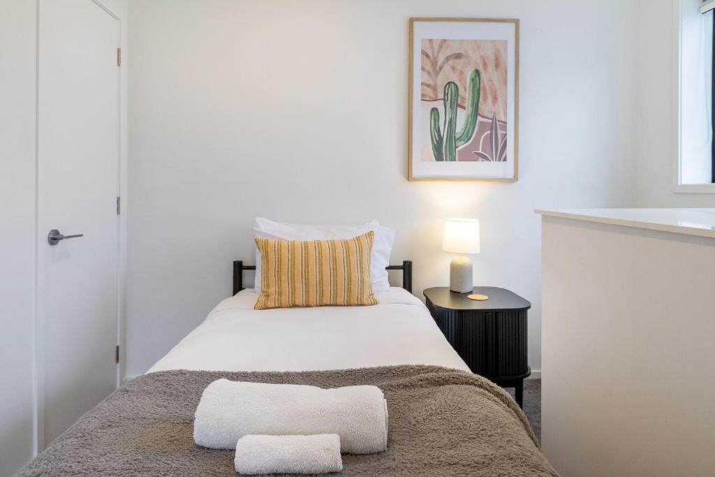 Urban Comfort on Durham St, Walk Everywhere! - Resim 27