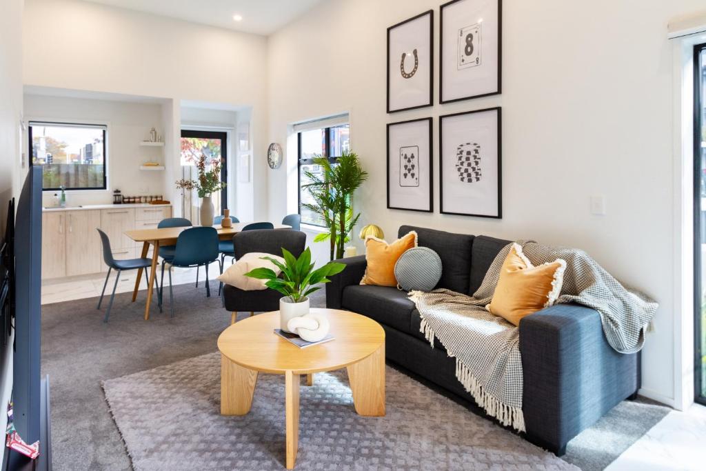 Urban Comfort on Durham St, Walk Everywhere! - Resim 23