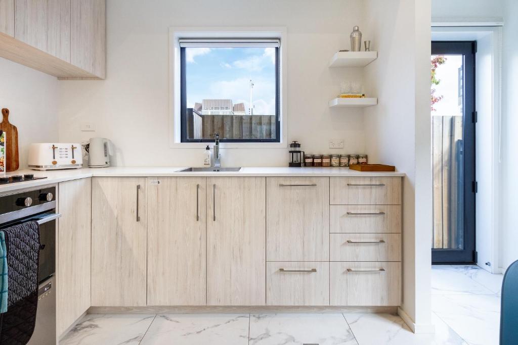 Urban Comfort on Durham St, Walk Everywhere! - Resim 32